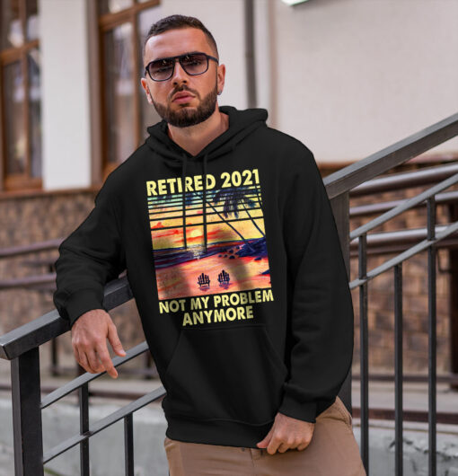 2020-11-Men-Hoodie-Retired-2021-Outfit-Funny-Retirement-mockup2-black.jpg